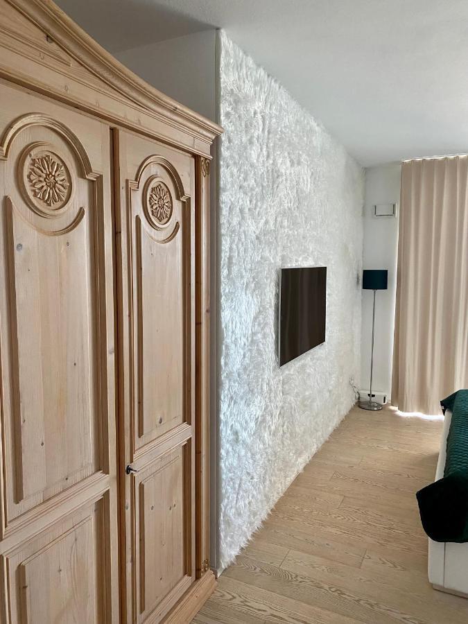 Alpen-Panorama Suite - Einzigartige Privatsuite Hoch Ueber Muenchen, 12Tes Og, Alpenblick, Loggia, Whirlpool, 15 Minuten Zum Zentrum, Ruhe Und Erholung In Der Stadt Muenchen Fuer Privat Und Geschaeftlich Reisende Exteriér fotografie