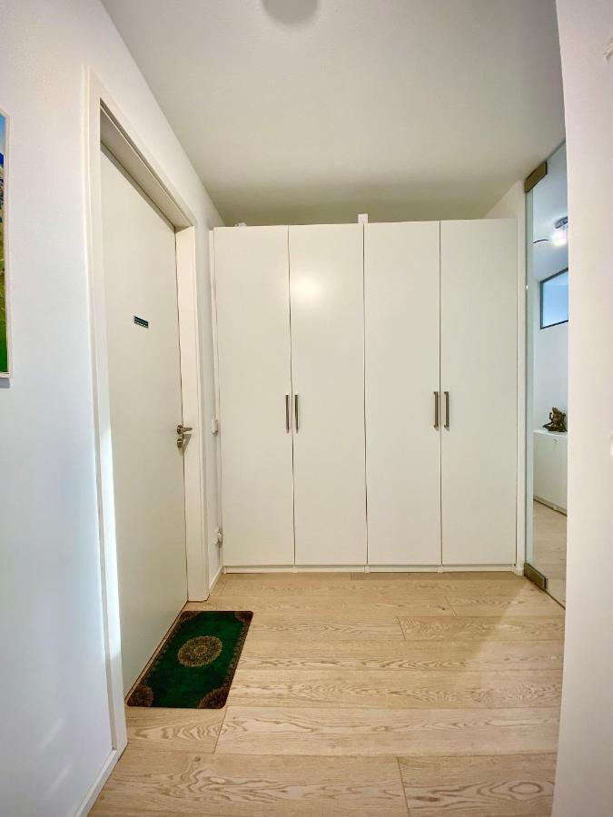 Alpen-Panorama Suite - Einzigartige Privatsuite Hoch Ueber Muenchen, 12Tes Og, Alpenblick, Loggia, Whirlpool, 15 Minuten Zum Zentrum, Ruhe Und Erholung In Der Stadt Muenchen Fuer Privat Und Geschaeftlich Reisende Exteriér fotografie