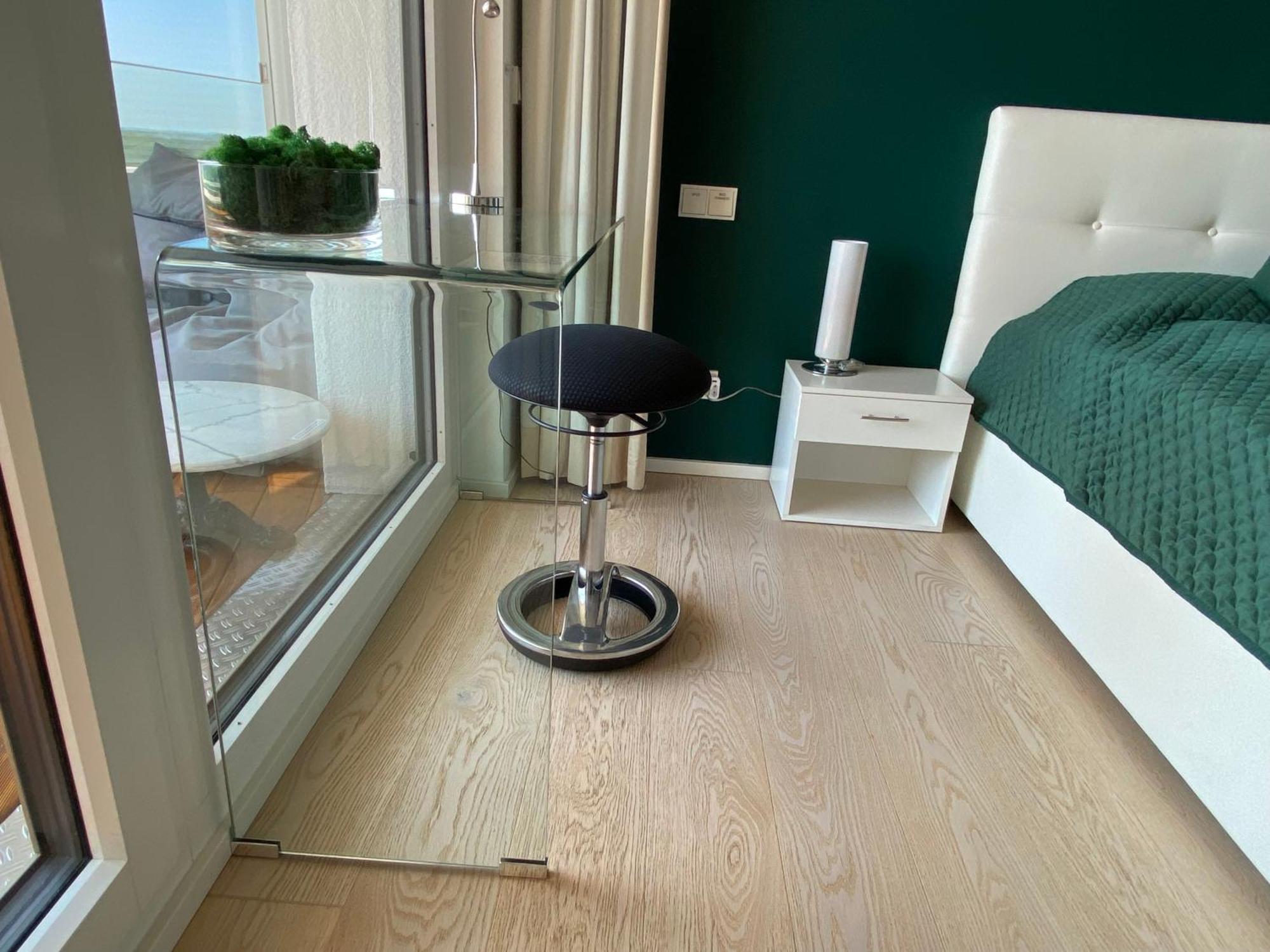 Alpen-Panorama Suite - Einzigartige Privatsuite Hoch Ueber Muenchen, 12Tes Og, Alpenblick, Loggia, Whirlpool, 15 Minuten Zum Zentrum, Ruhe Und Erholung In Der Stadt Muenchen Fuer Privat Und Geschaeftlich Reisende Exteriér fotografie